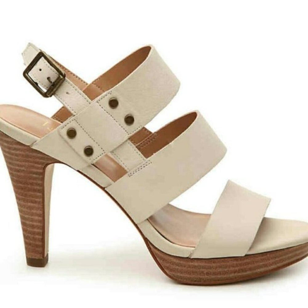Franco Sarto Mulan Nubuk Sandals 6.5
